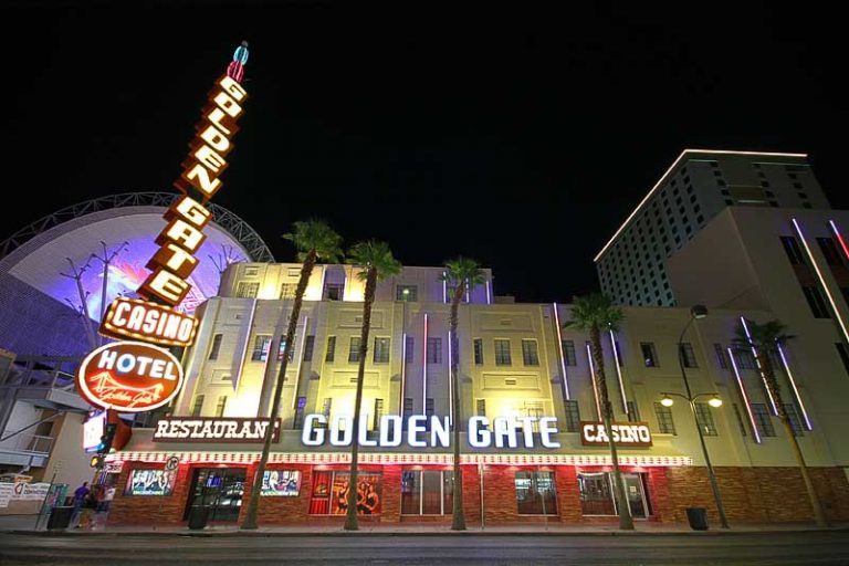lights slot machines