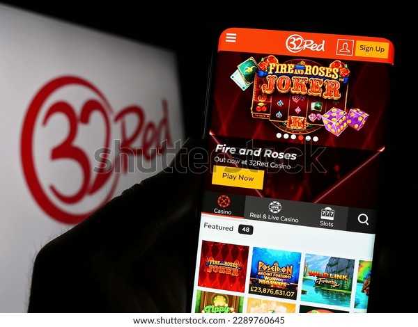 how to play pokies and win